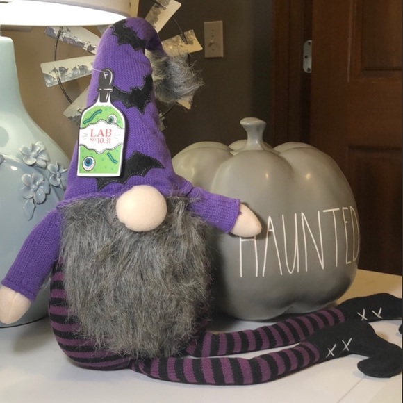 Available on @raspberrysage - Picture 1 of 3